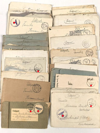 Konvolut Feldpost eines Angehörigen zunächst RAD dann Wehrmacht. Diverse Feldpostnummern, insgesamt  56 Belege