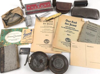 Konvolut persönliche Gegenstände, meist defekt, unvollständig oder Alter nicht eindeutig zuzuordnen.