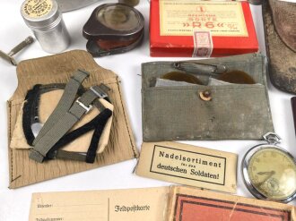 Konvolut persönliche Gegenstände, meist defekt, unvollständig oder Alter nicht eindeutig zuzuordnen.