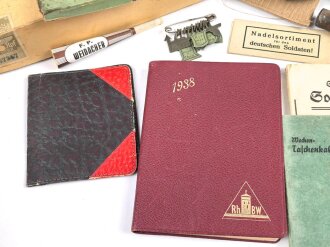 Konvolut persönliche Gegenstände, meist defekt, unvollständig oder Alter nicht eindeutig zuzuordnen.