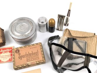 Konvolut persönliche Gegenstände, meist defekt, unvollständig oder Alter nicht eindeutig zuzuordnen.