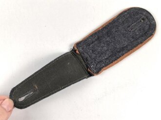 Luftwaffe, einzelnes Schulterstück für einen Unteroffizier der Nachrichtentruppe