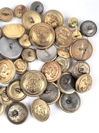 53 Stück Knöpfe International zum Thema " Marine"