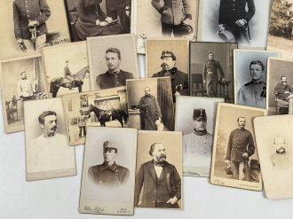 Österreich k.u.k., Konvolut meist Hartkartonfotos von Uniformierten, 41 Stück
