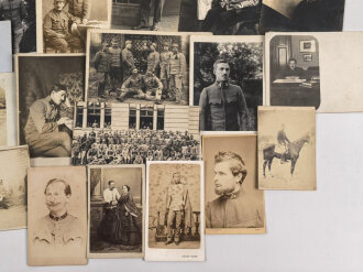 Österreich k.u.k., Konvolut Fotos von Uniformierten, 33 Stück