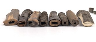 Konvolut Ersatzteile für Blankwaffen, Alter und Herkunft unbekannt.