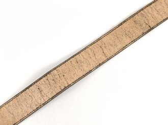 Deutsche Reichsbahn, Feldbinde für Führer. Aluminiumschloss von Assmann, die schwarze Feldbinde aus Ersatzmaterial, Gesamtlänge 111cm