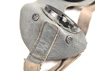 Faltbrille Wehrmacht, getönte Gläser, "RLM" Stempel