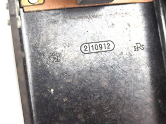 Taschenlampe aus Pressmasse "Zeiler No.M. 4848" Anknöpflasche aus Ersatzmaterial  , Funktion nicht geprüft