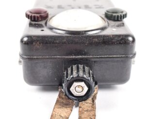 Taschenlampe aus Pressmasse "Zeiler No.M. 4848" Anknöpflasche aus Ersatzmaterial  , Funktion nicht geprüft