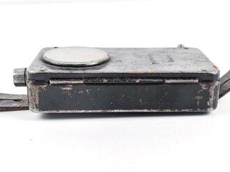 Luftschutz Taschenlampe "PERTRIX No. 679L". Originallack, Funktion nicht geprüft