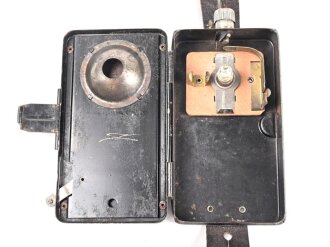 Luftschutz Taschenlampe "PERTRIX No. 679L". Originallack, Funktion nicht geprüft