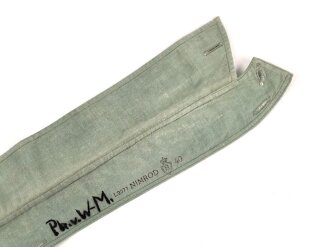 Kragen zum Anknöpfen für ein ziviles Hemd. Gemessen vom jeweils äusseren Ende Knopfloch 41cm