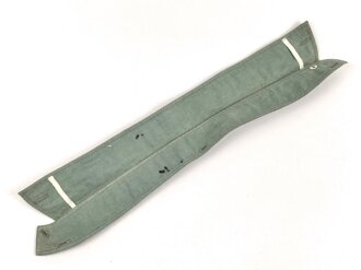 Kragen zum Anknöpfen für ein ziviles Hemd. Gemessen vom jeweils äusseren Ende Knopfloch 41cm