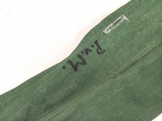 Kragen zum Anknöpfen für ein ziviles Hemd. Gemessen vom jeweils äusseren Ende Knopfloch 38,5cm