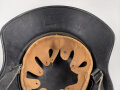Stahlhelm Luftschutz , Originallack. Abzeichen und Beschriftung im Nacken sauber entfernt.