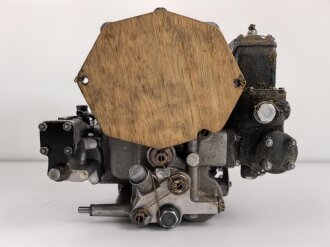 Luftwaffe, Vergaser "Hobson" HS 410 für Argus AS410 Flugmotor. Sehr guter Gesamtzustand, in der zugehörigen Transportkiste. Funktion nicht geprügt