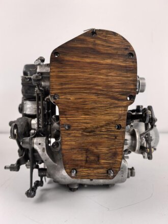 Luftwaffe, Vergaser "Hobson" HS 410 für Argus AS410 Flugmotor. Sehr guter Gesamtzustand, in der zugehörigen Transportkiste. Funktion nicht geprügt