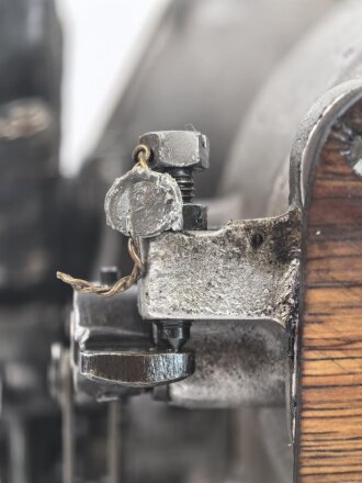 Luftwaffe, Vergaser "Hobson" HS 410 für Argus AS410 Flugmotor. Sehr guter Gesamtzustand, in der zugehörigen Transportkiste. Funktion nicht geprügt