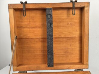 Luftwaffe, Vergaser "Hobson" HS 410 für Argus AS410 Flugmotor. Sehr guter Gesamtzustand, in der zugehörigen Transportkiste. Funktion nicht geprügt