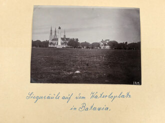 S.M.S. Leipzig, Fotos eines Besatzungsmitglieds. Insgesamt 66 Fotos, meist im Format 9 x 12 - 12 x 17cm.