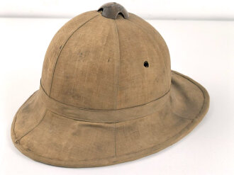 Italien, Tropenhelm Modell 1940. Die Lüftungssiebe...