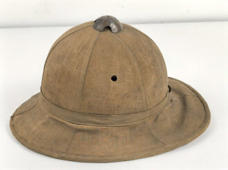 Italien, Tropenhelm Modell 1940. Die Lüftungssiebe...