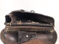 1.Weltkrieg,  Koffertasche zur Pistole P08. Dunkelbraunes Leder, die Stempelung im Deckel entfernt