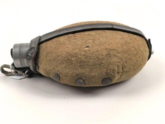 1. Weltkrieg, Feldflasche Modell 1910. Getragenes Stück, datiert 1910