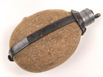 1.Weltkrieg, Feldflasche Modell 1910. Getragenes...