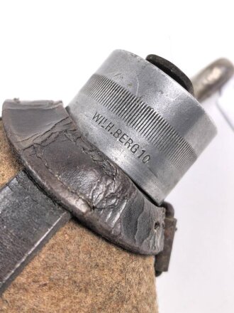 1.Weltkrieg, Feldflasche Modell 1910. Getragenes Stück, datiert 1910
