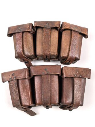 1. Weltkrieg, Paar Patronentasche für Berittene, getragene Stücke, datiert 1914, Kammerstücke Ulanen Regiment 7
