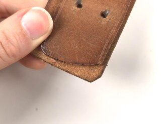 Koppelriemen III.Reich, ungeschwärzt, Gesamtlänge 89cm. Leichtmetallgegenhalt, so für Rot Kreuz und Polizei verausgabt.