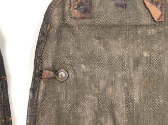 Paar frühe Gamaschen für Angehörige des Heeres. Ungereinigt