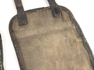 Paar frühe Gamaschen für Angehörige des Heeres. Ungereinigt