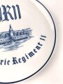 Infanterie Regiment 11 Leipzig, Erinnerungsteller aus Porzellan, Manufaktur Meissen. Unbeschädigtes Stück