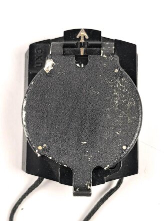 Kompass Wehrmacht aus schwarzer Preßmasse , Hersteller" cxn" .Gebraucht