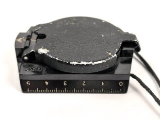 Kompass Wehrmacht aus schwarzer Preßmasse , Hersteller" cxn" .Gebraucht