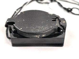 Kompass Wehrmacht aus schwarzer Preßmasse , Hersteller" cxn" .Gebraucht