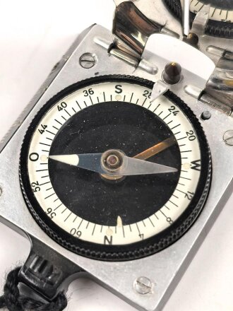 "Marschkompass Jugend" aus schwarzer...