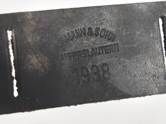 Lederaufschub für den Trageriemen der Gasmaske...