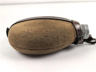 1.Weltkrieg, Feldflasche Modell 1910. Getragenes...