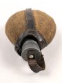 1.Weltkrieg, Feldflasche Modell 1910. Getragenes Stück, datiert 1914, defekt