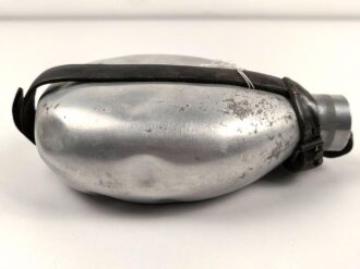 1.Weltkrieg Feldflasche . Bezug fehlt, der Schraubdeckel...