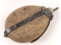 1.Weltkrieg, Feldflasche Modell 1910. Getragenes Stück, Schraubdeckel fehlt