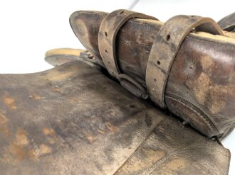 Armeesattel ohne erkennbare Stempelung, Ungereinigtes Stück