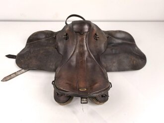 Armeesattel ohne erkennbare Stempelung, Ungereinigtes Stück
