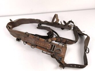 Brustblatt + zum Sielengeschirr 25 der Wehrmacht. Ungereinigt