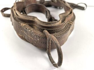 Brustblatt + zum Sielengeschirr 25 der Wehrmacht. Ungereinigt