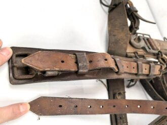 Brustblatt + zum Sielengeschirr 25 der Wehrmacht. Ungereinigt